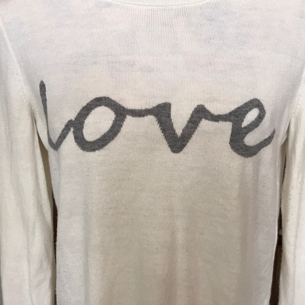 GAP Sweater - Picture 2 of 5